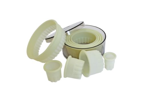 Set med utstickare, 9 delar, rund, tandad, 1 set